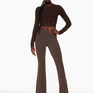 Aritizia - Ten by Babaton - Paramount Pant - Coffee Bean - Size M